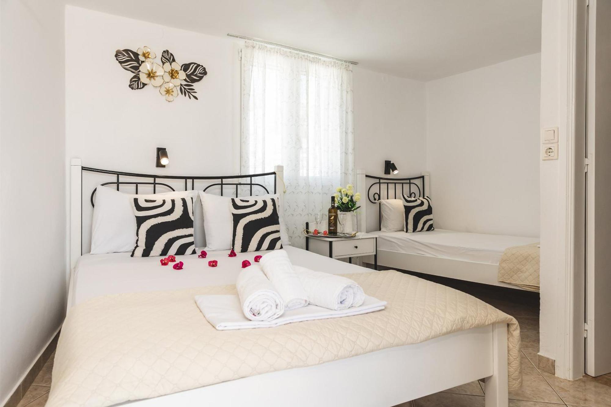 Naxos City Rooms Maria מראה חיצוני תמונה